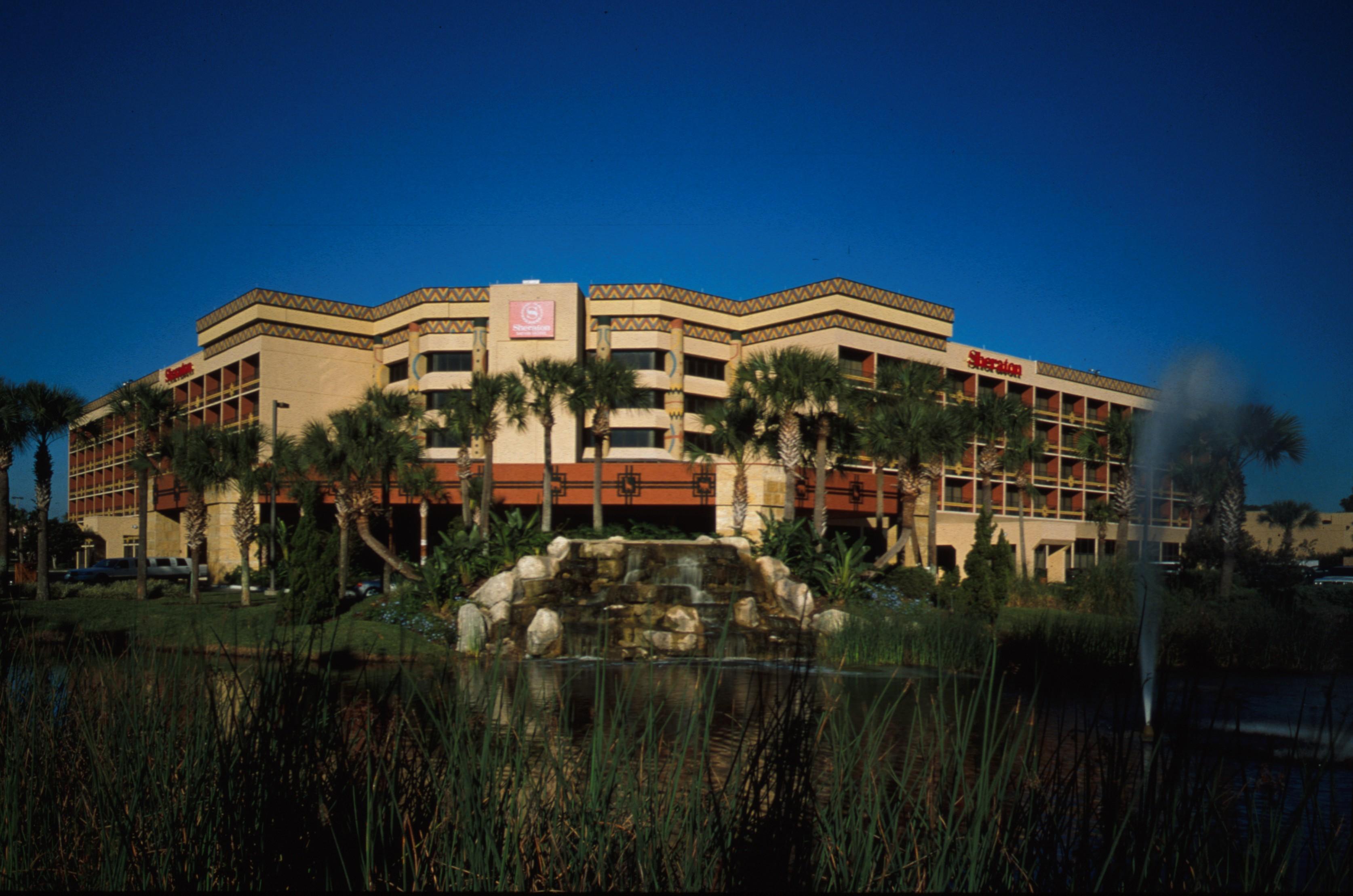 Sheraton Orlando Lake Buena Vista Resort Exterior photo