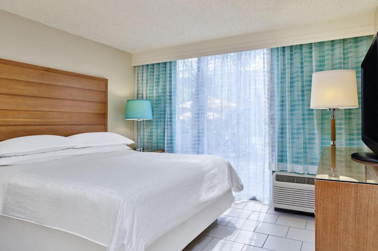 Sheraton Orlando Lake Buena Vista Resort Exterior photo