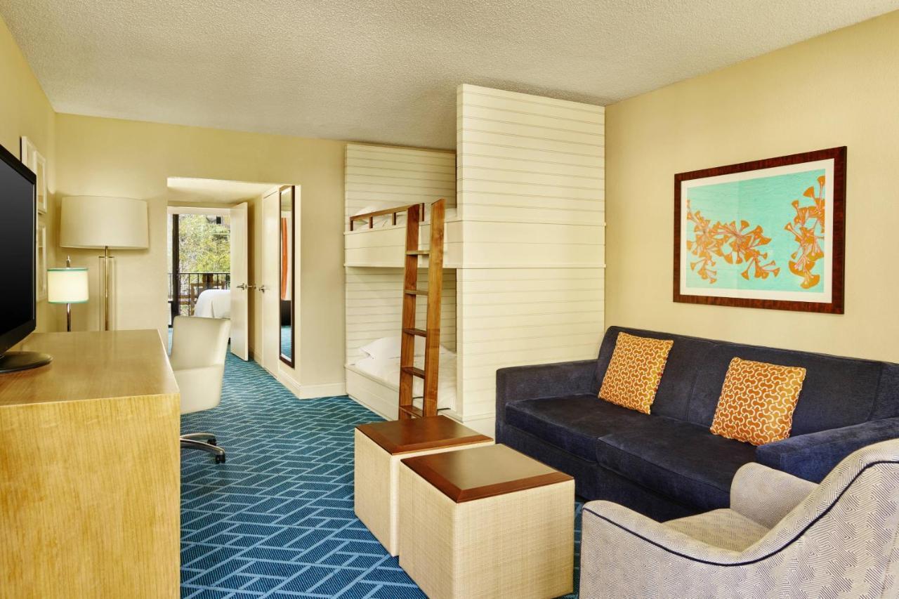 Sheraton Orlando Lake Buena Vista Resort Exterior photo