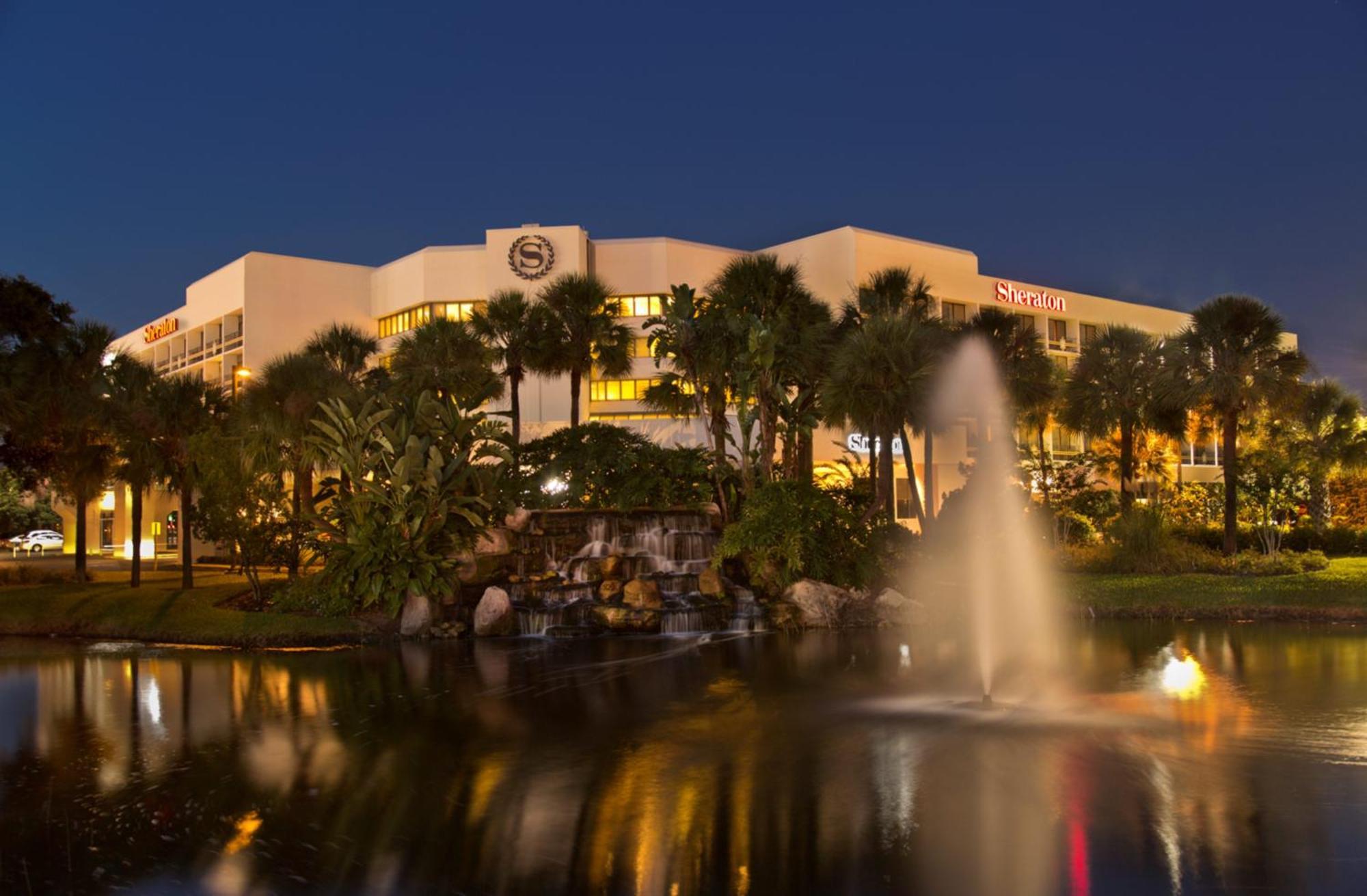 Sheraton Orlando Lake Buena Vista Resort Exterior photo